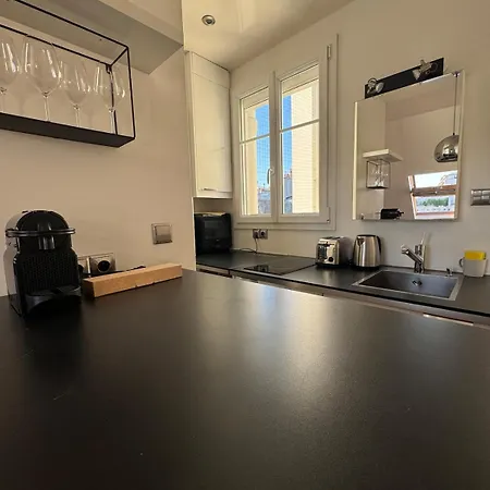 Apartment Bright With Terrace 16th