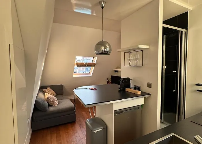 Apartment Bright With Terrace 16th