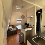 Apartamento Bright With Terrace 16th