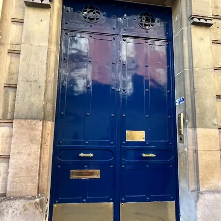 Bright With Terrace 16th Apartman